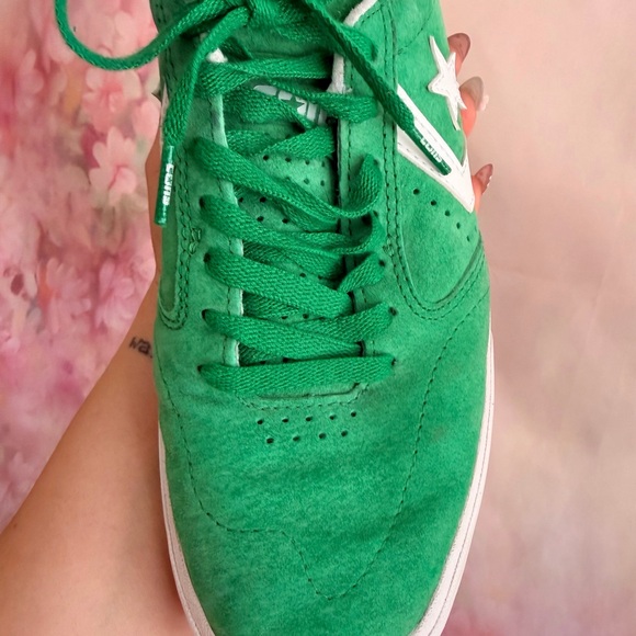 Converse Green and White Sneakers - Picture 6 of 9